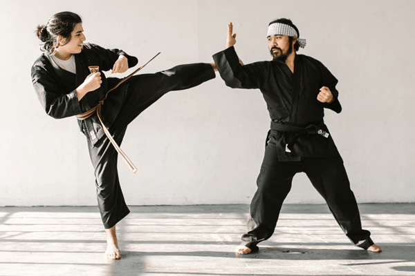 Ilustrasi pencak silat. (pexels/rodnae-prod)