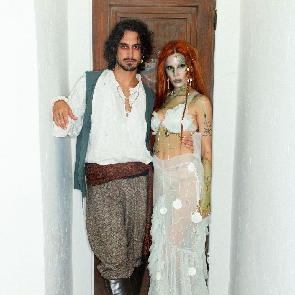 perjalanan cinta Hasley dan Jogia (Instagram.com/jogia)