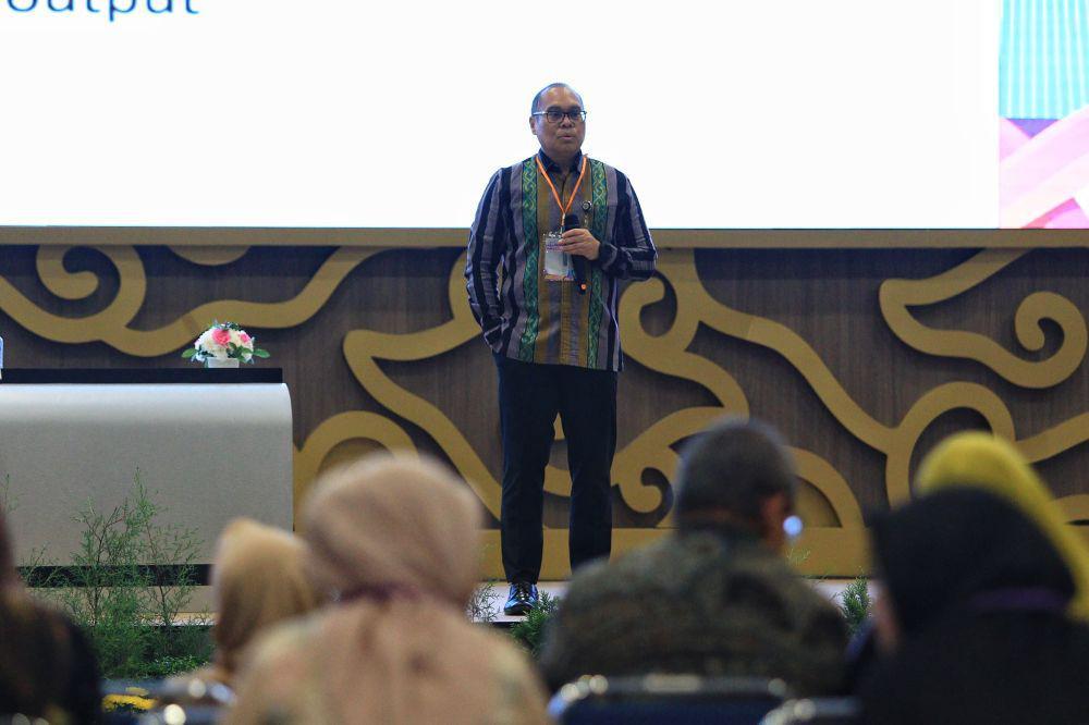 Unjani Gelar Pertemuan Ilmiah Bidang Antiaging dan Estetik Medik