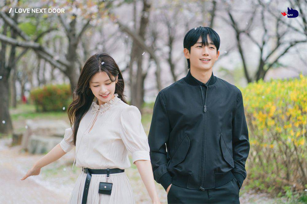 Jung So Min dan Jung Hae In di balik layar drama Love Next Door (x.com/studiodragonKR)