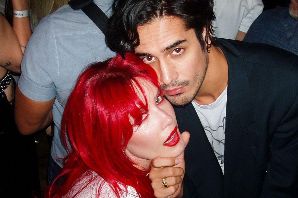 Perjalanan Cinta Halsey dan Avan Jogia yang Baru Resmi Tunangan