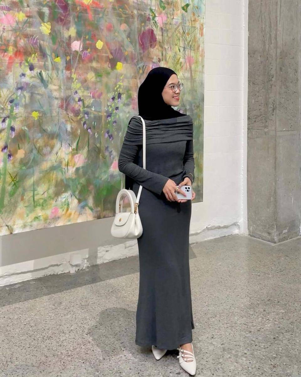 Ide OOTD clean look yang elegan dan minimalis (instagram.com/fitrahydy)