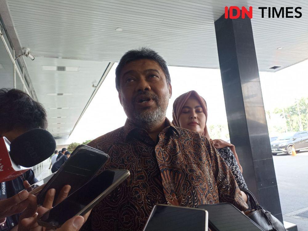 Presiden Partai Buruh Said Iqbal temui Wakil Ketua DPR Sufmi Dasco Ahmad untuk undang Presiden Terpilih Prabowo Subianto. (IDN Times/Amir Faisol)