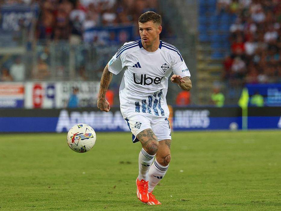 Alberto Moreno (instagram.com/18albertomp)