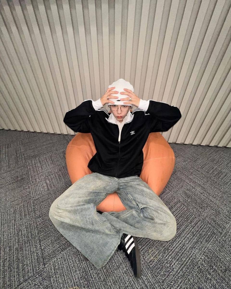 outfit street style kekinian ala Shotaro RIIZE (instagram.com/riize_official)