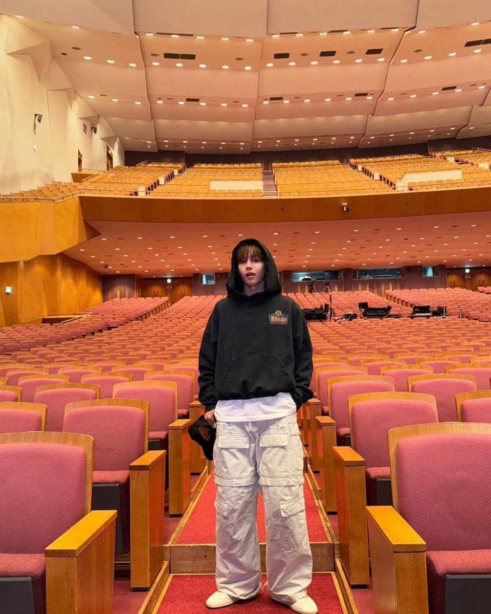 outfit street style kekinian ala Shotaro RIIZE (instagram.com/riize_official)