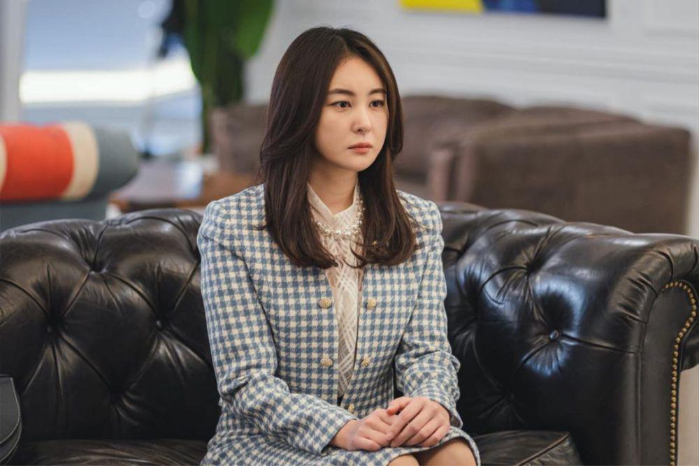 Son Eun Seo (instagram.com/enter_just)