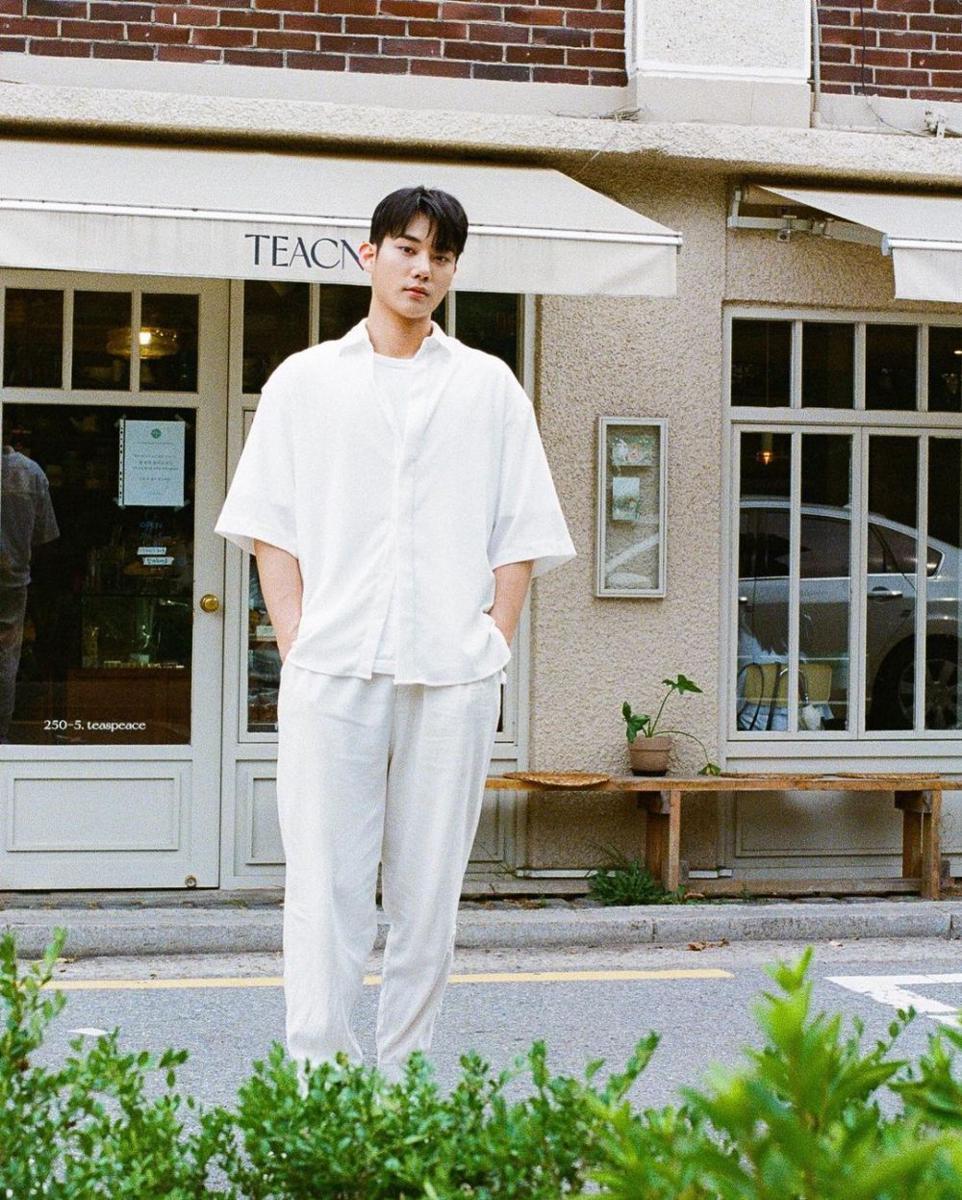 Ki Hyun Woo (instagram.com/hywo.o)