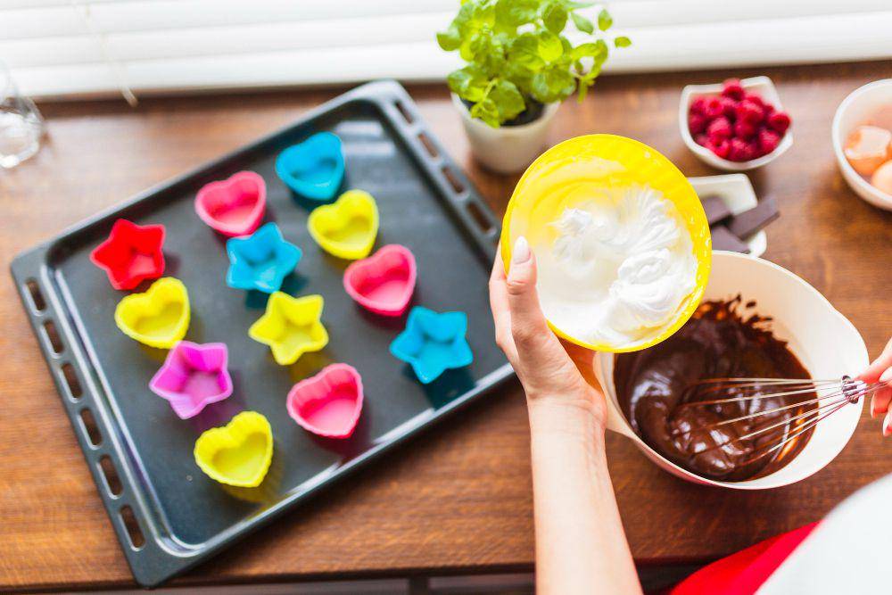 ilustrasi orang memasak (freepik.com/freepik)