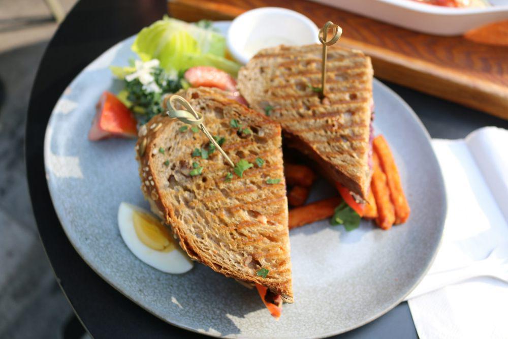 5 Resep Toast Savory untuk Sarapan Pagi yang Mengenyangkan