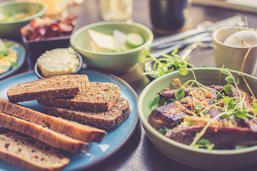 ilustrasi tempe dan daging-dagingan untuk dijadikan sebagai menu pola makan sehat (pixabay.com/Pexels)