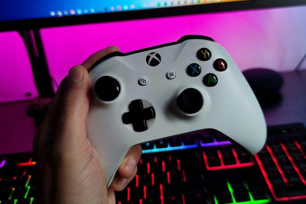 ilustrasi XBOX (unsplash.com/@diegosmarines)