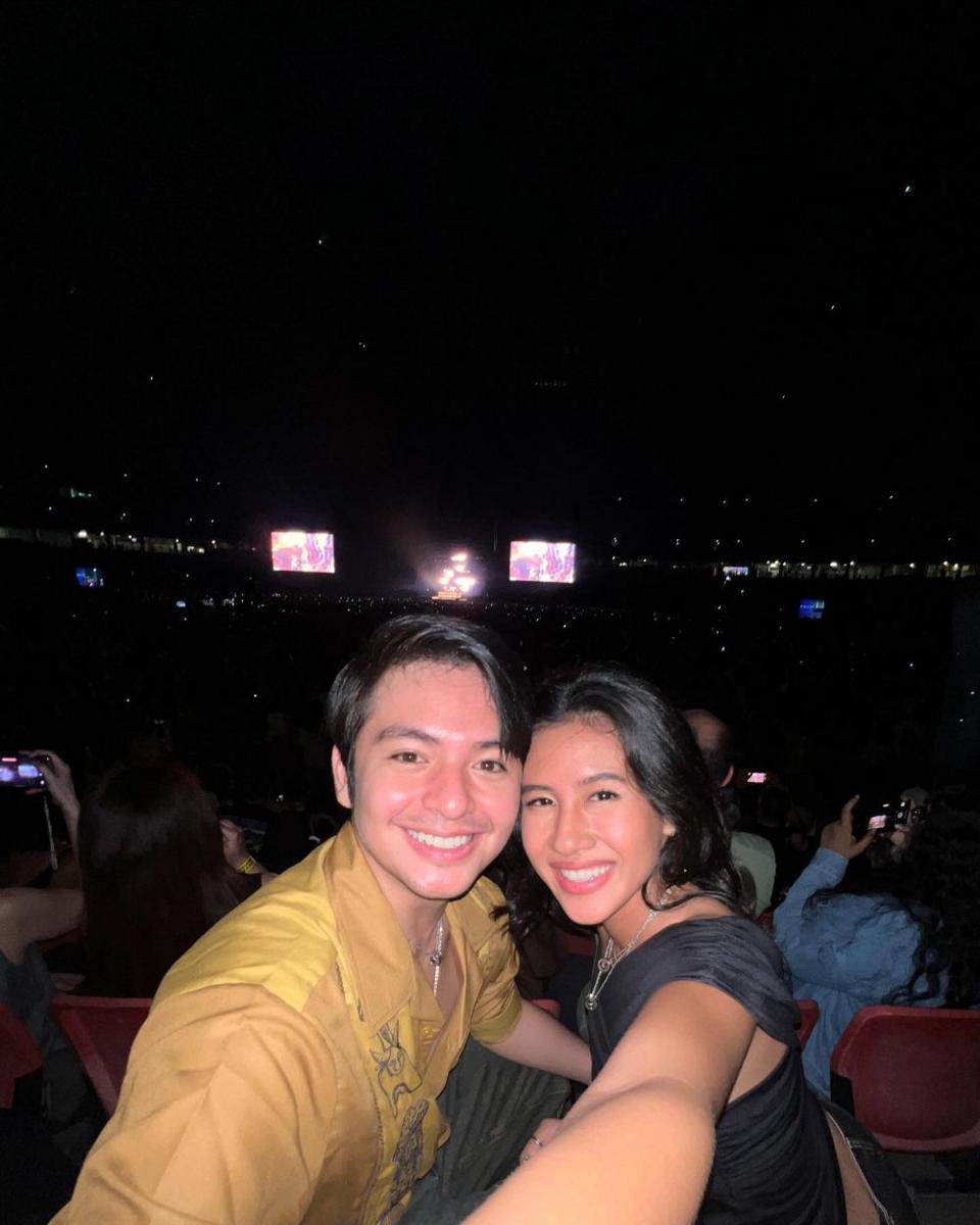 potret Shenina Cinnamon dan Angga Yunanda nonton konser Bruno Mars (instagram.com/shenacinnamon)