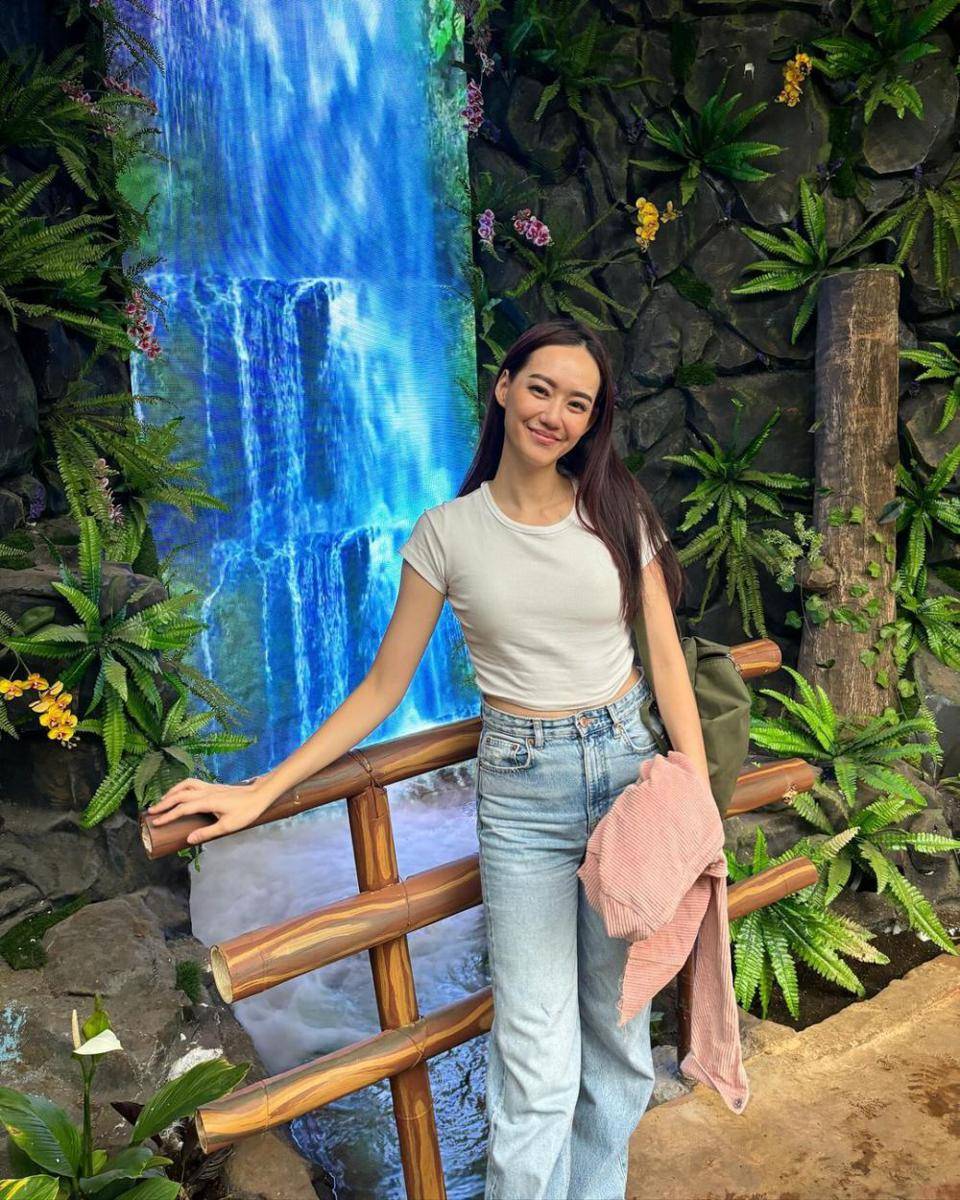 Potret Miss International Indonesia 2016, Felicia Hwang (instagram.com/felicehwang)