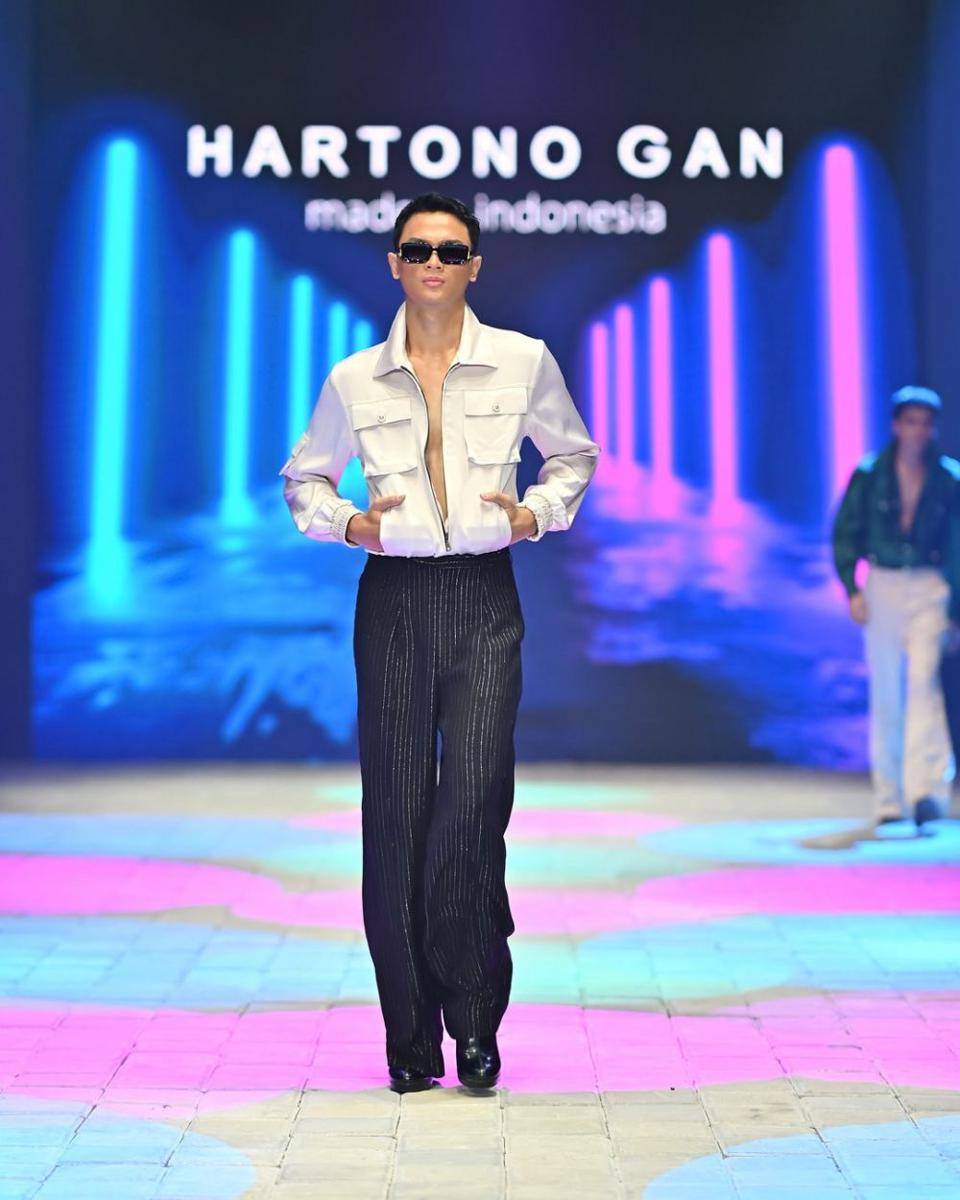 Hartono Gan di Plaza Indonesia Men's Fashion Week (instagram.com/plazaindonesia)