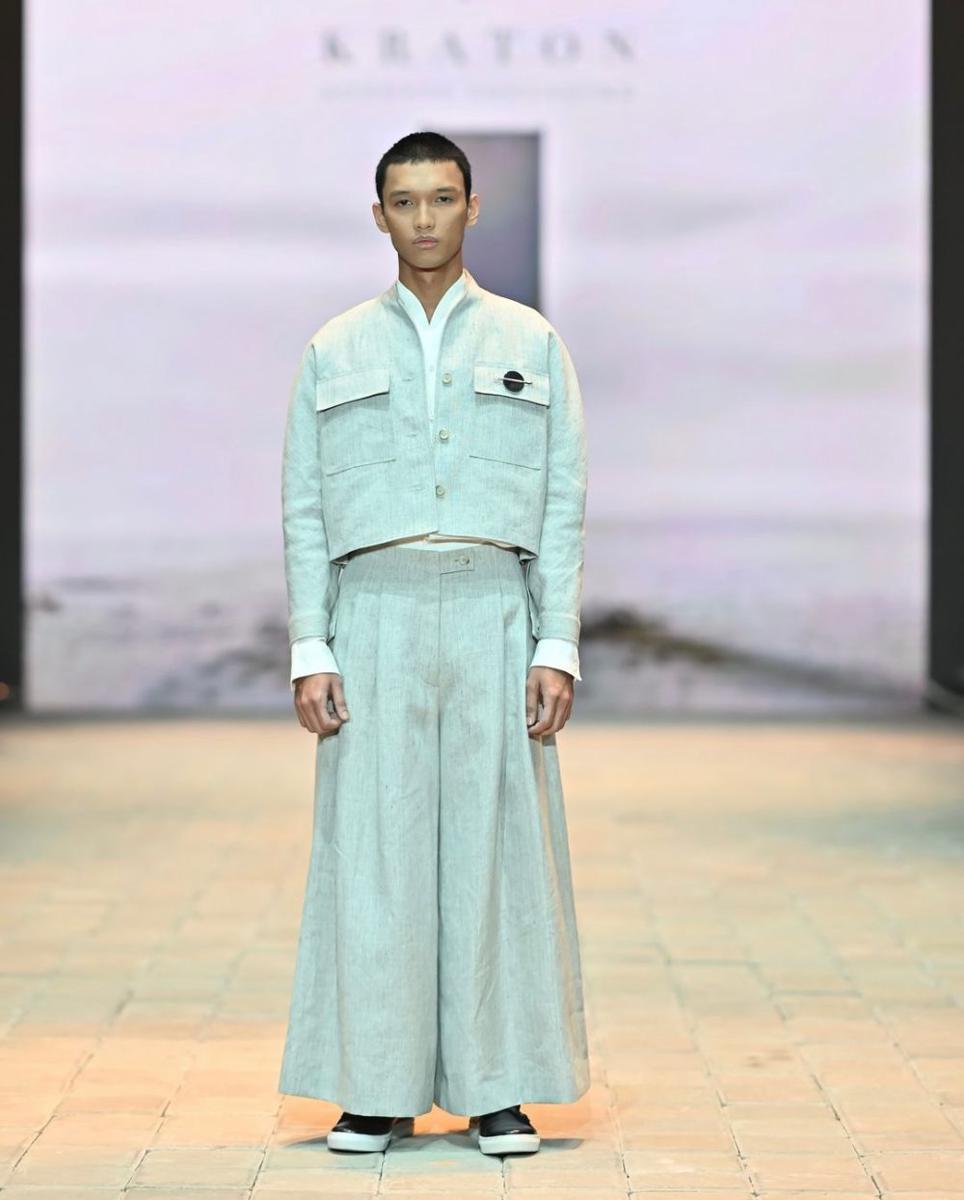 KRATON di Plaza Indonesia Men's Fashion Week (instagram.com/plazaindonesia)