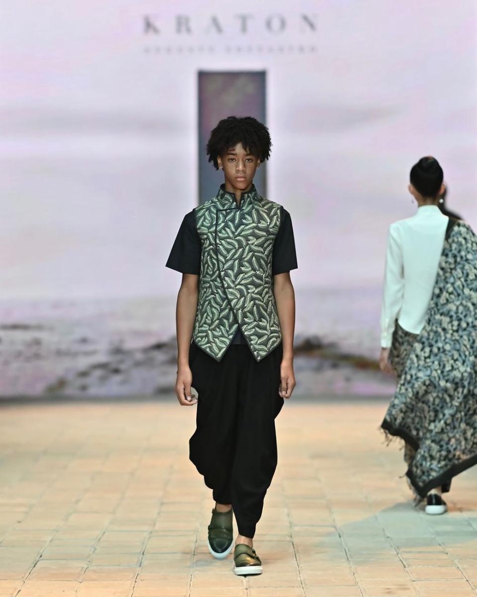 KRATON di Plaza Indonesia Men's Fashion Week (instagram.com/plazaindonesia)
