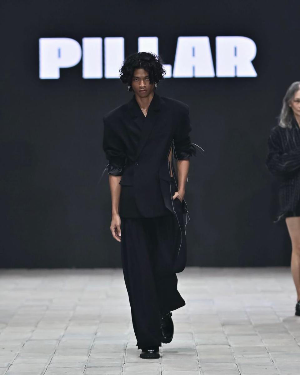 Sean Sheila x Pillar di Plaza Indonesia Men's Fashion Week (instagram.com/plazaindonesia)