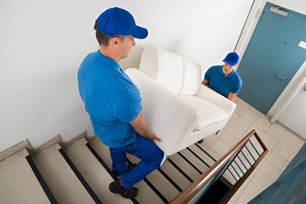 Ilustrasi servis sofa. (istockphoto/AndreyPopov)