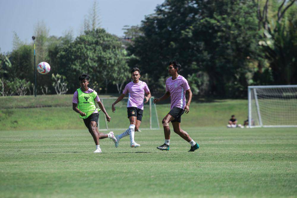 Pemain Persik Kediri saat berlatih. IDN Times/ istimewa