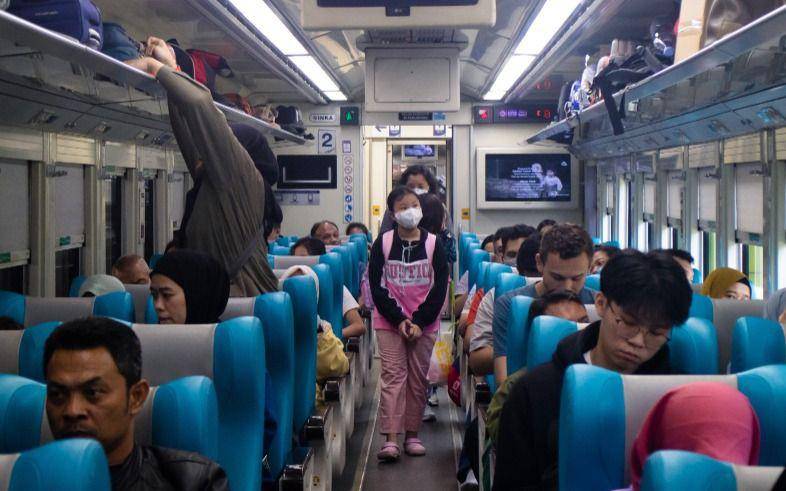 Penumpang kereta (Dok KAI)