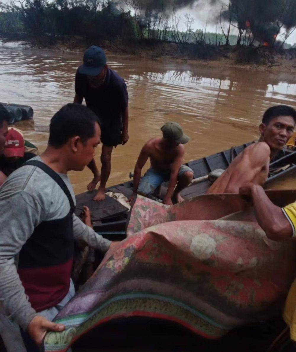 Pemuda Tewas Diserang Buaya Saat Menambang Minyak Ilegal