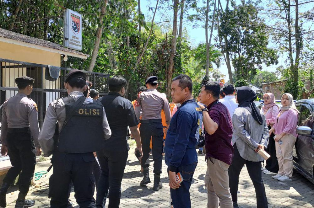 Rekonstruksi kasus pengeroyokan oleh anggota PSHT di Malang. (IDN Times/Rizal Adhi Pratama)
