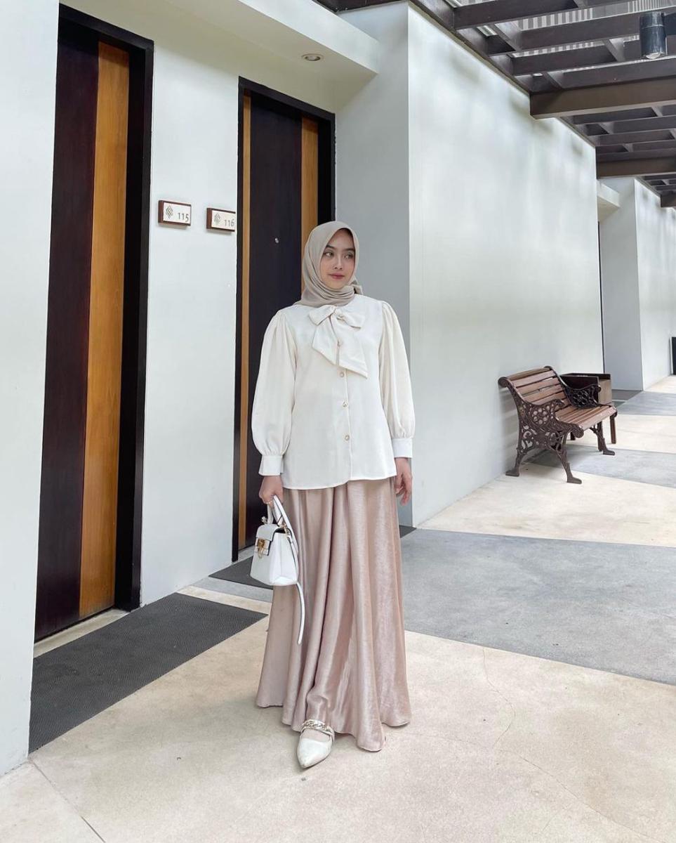 Inspirasi outfit ala Arcluna Pasha (instagram.com/arclunapasha)