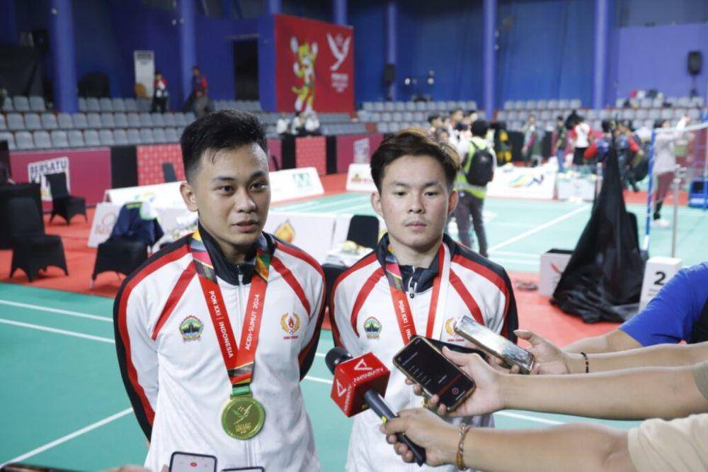 Emanuel Joseph Surya Hartono dan M Voyage Afrisal Mahendra, atlet bulu tangkis PON 2024 dari Jawa Tengah (Jateng) (ponxxi-acehsumut.id)