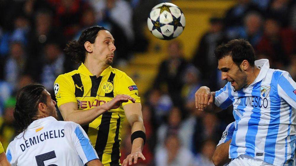 Malaga melawan Borussia Dortmund pada perempat final Liga Champions 2012/2013. (uefa.com)