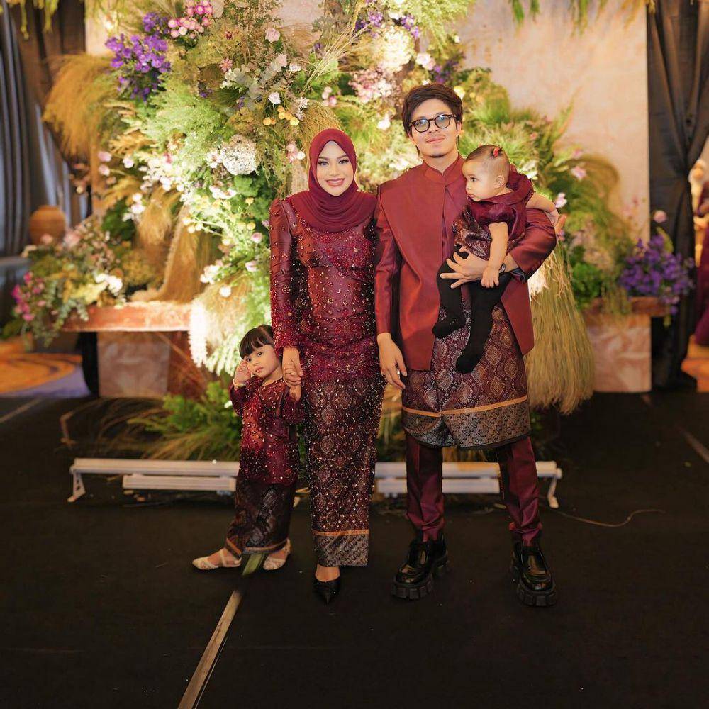 ide OOTD kondangan couple ala Aurel Hermansyah dan Atta Halilintar (instagram.com/aurelie.hermansyah)