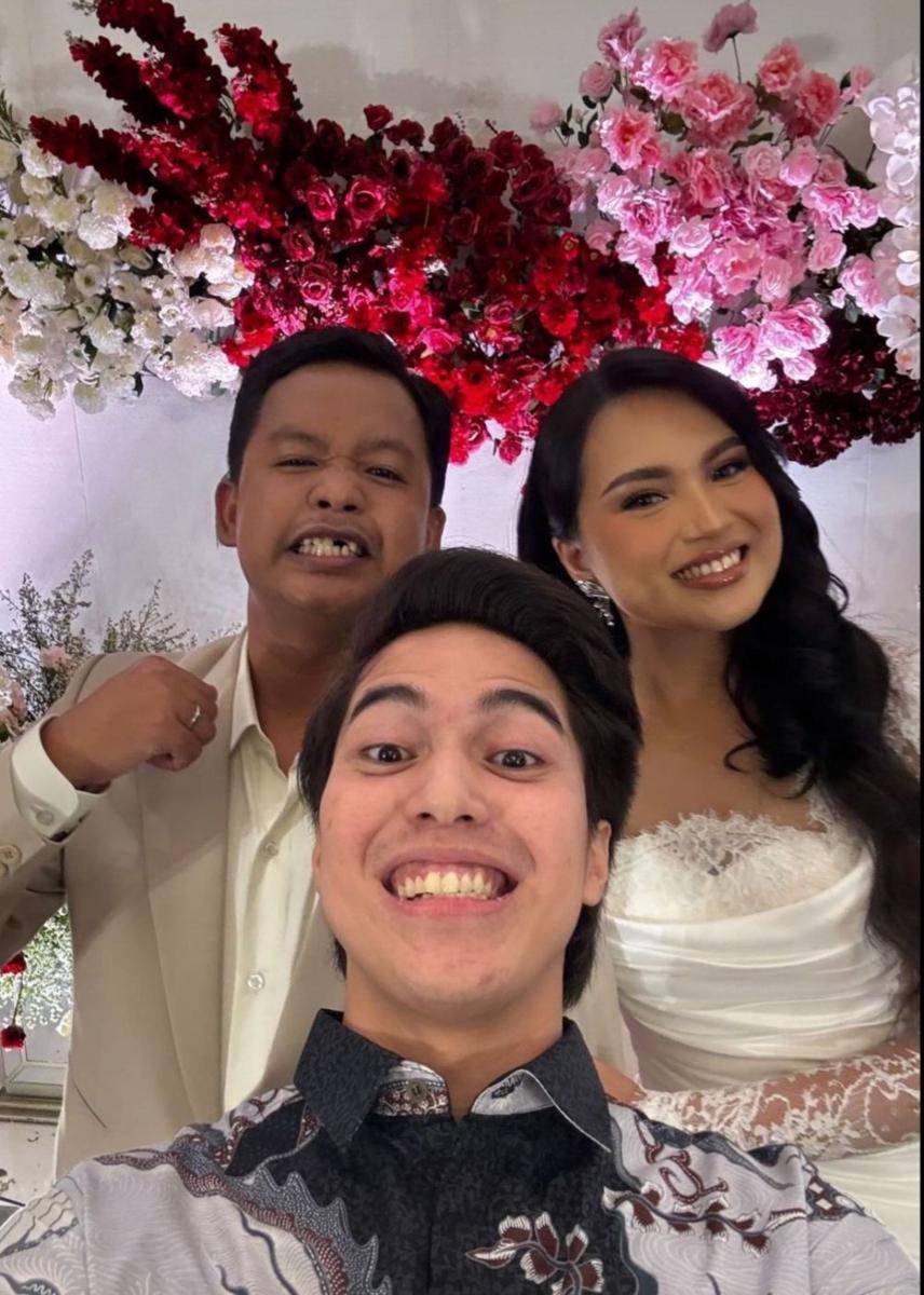 Gaya resepsi Dita Rizky Amalia (instagram.com/elelrumi)