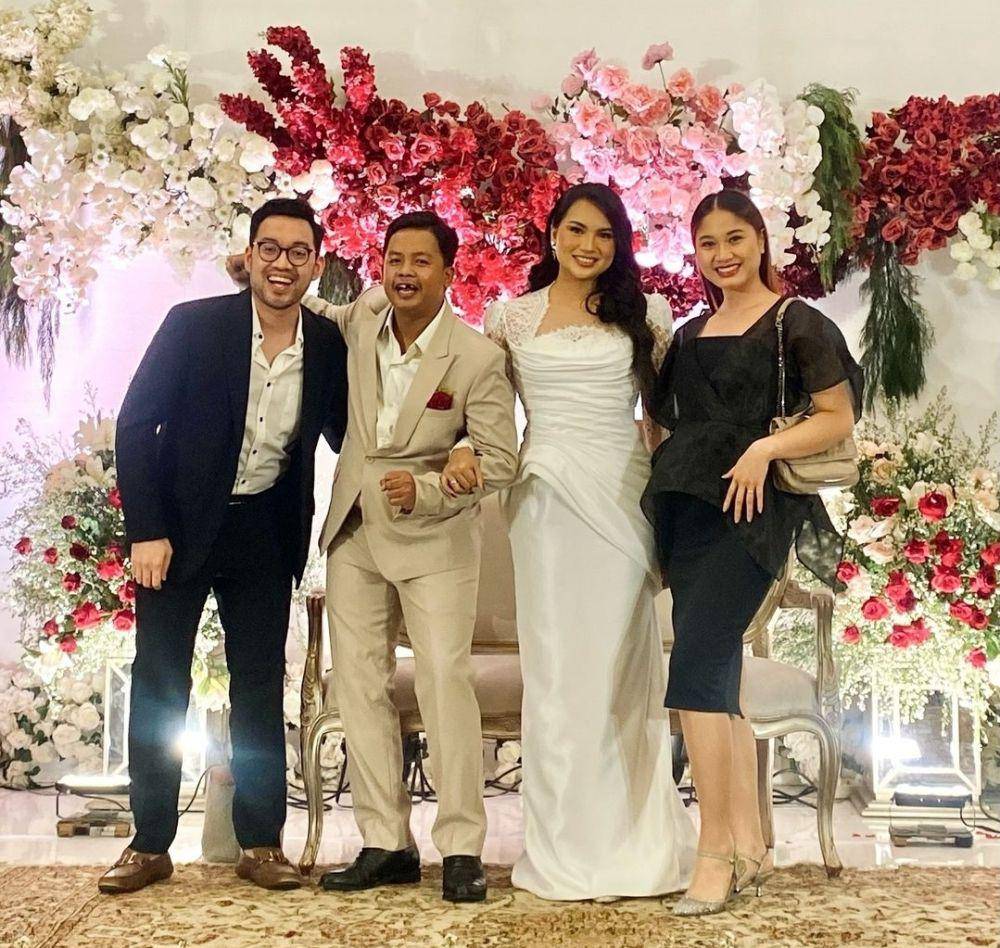 Gaya resepsi Dita Rizky Amalia (instagram.com/acak__)
