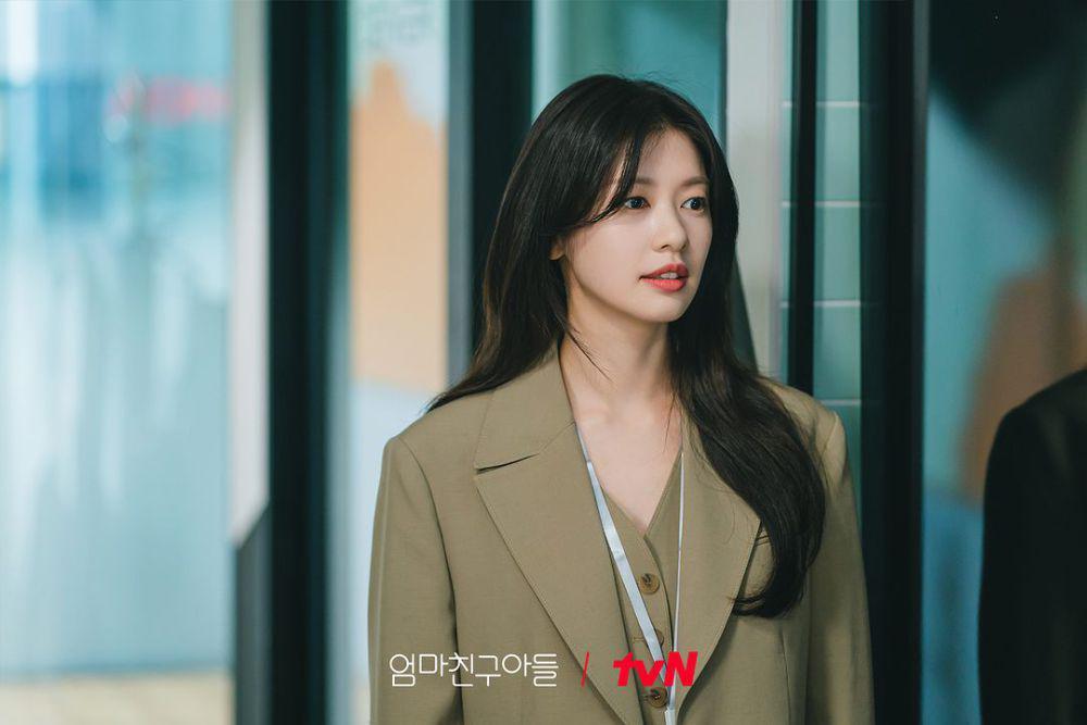 potret Jung So Min di drakor Love Next Door (instagram.com/tvn_drama)