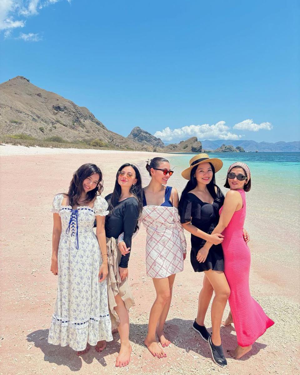 Geng Titi Kamal liburan (Instagram.com/titi_kamall)