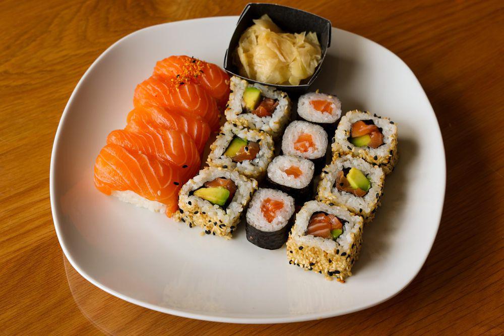 10 Jenis Sushi khas Jepang yang Wajib Kamu Coba, Sushi Lovers Merapat