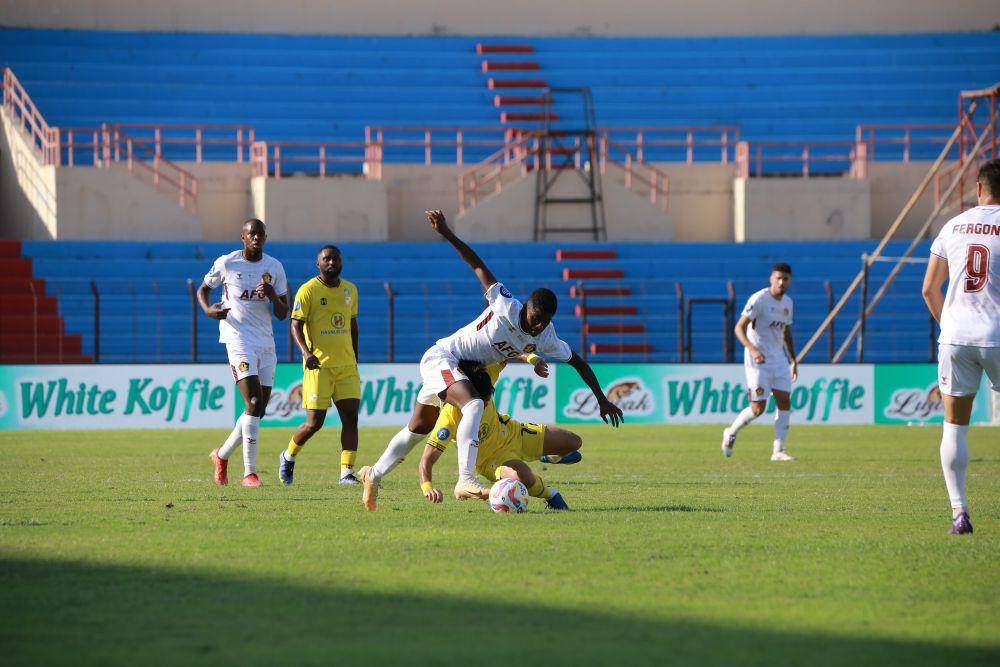 Pemain Persik Kediri saat melawan Barito Putra. Instagram.com/ persikfcofficial