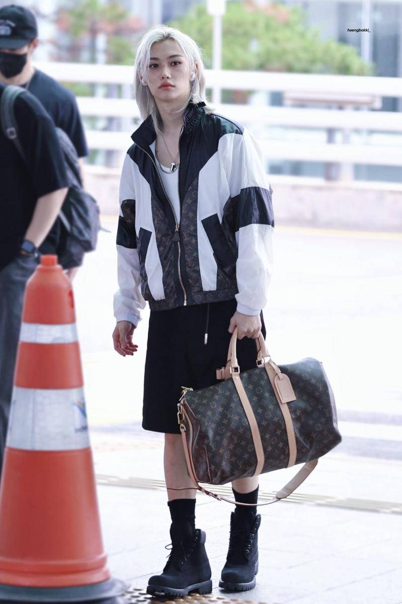 Felix Stray Kids (x.com/_haengbokki_)