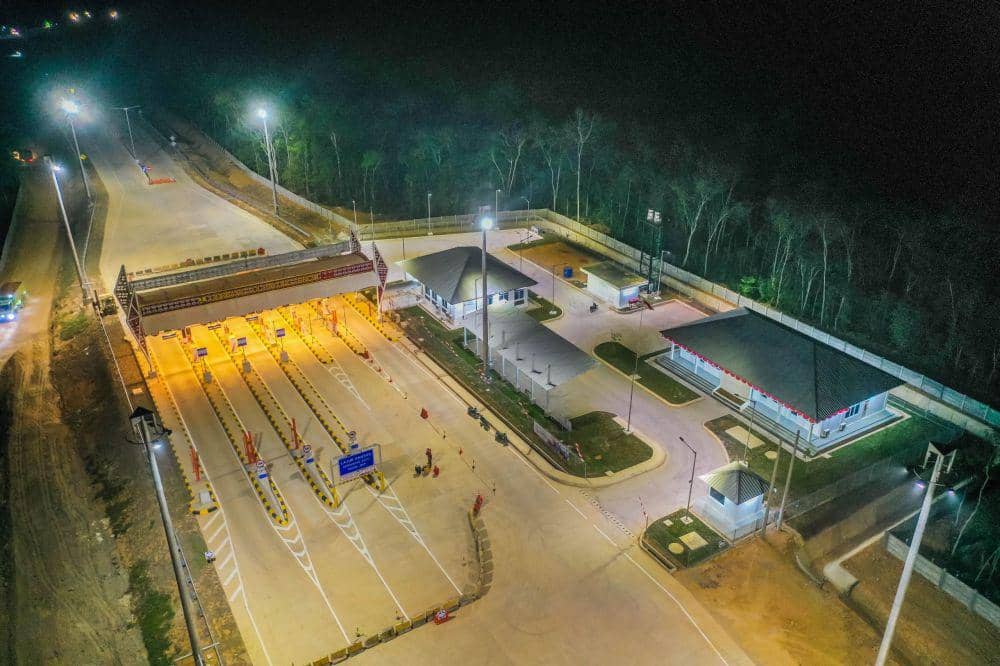 Gerbang tol Baleno di Bayung Lencir (IDN Times/istimewa)