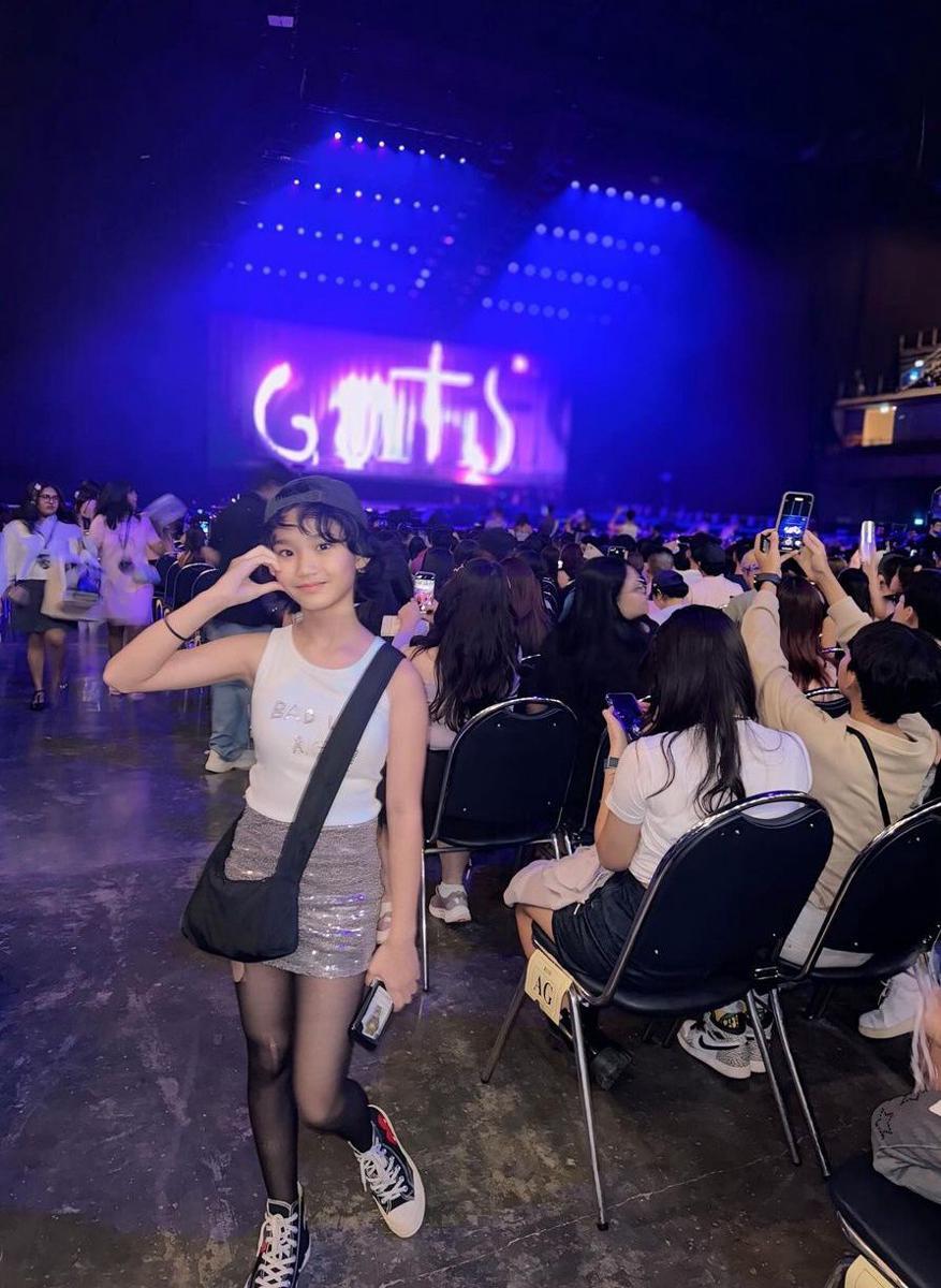 potret Ayu Ting Ting nonton konser Olivia Rodrigo di Thailand (instagram.com/ayutingting92)