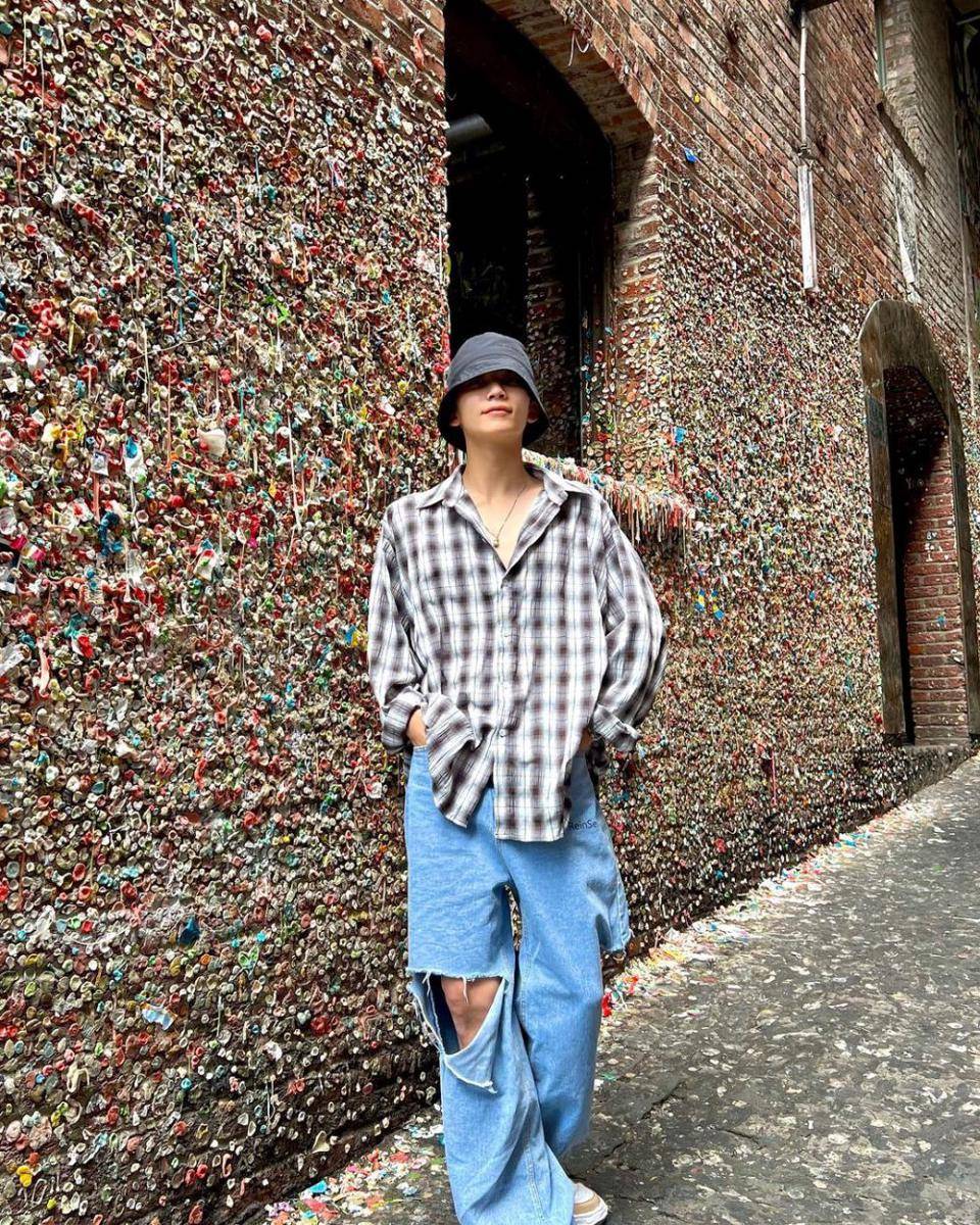 Potret Jeonghan SEVENTEEN (instagram.com/jeonghaniyoo_n)