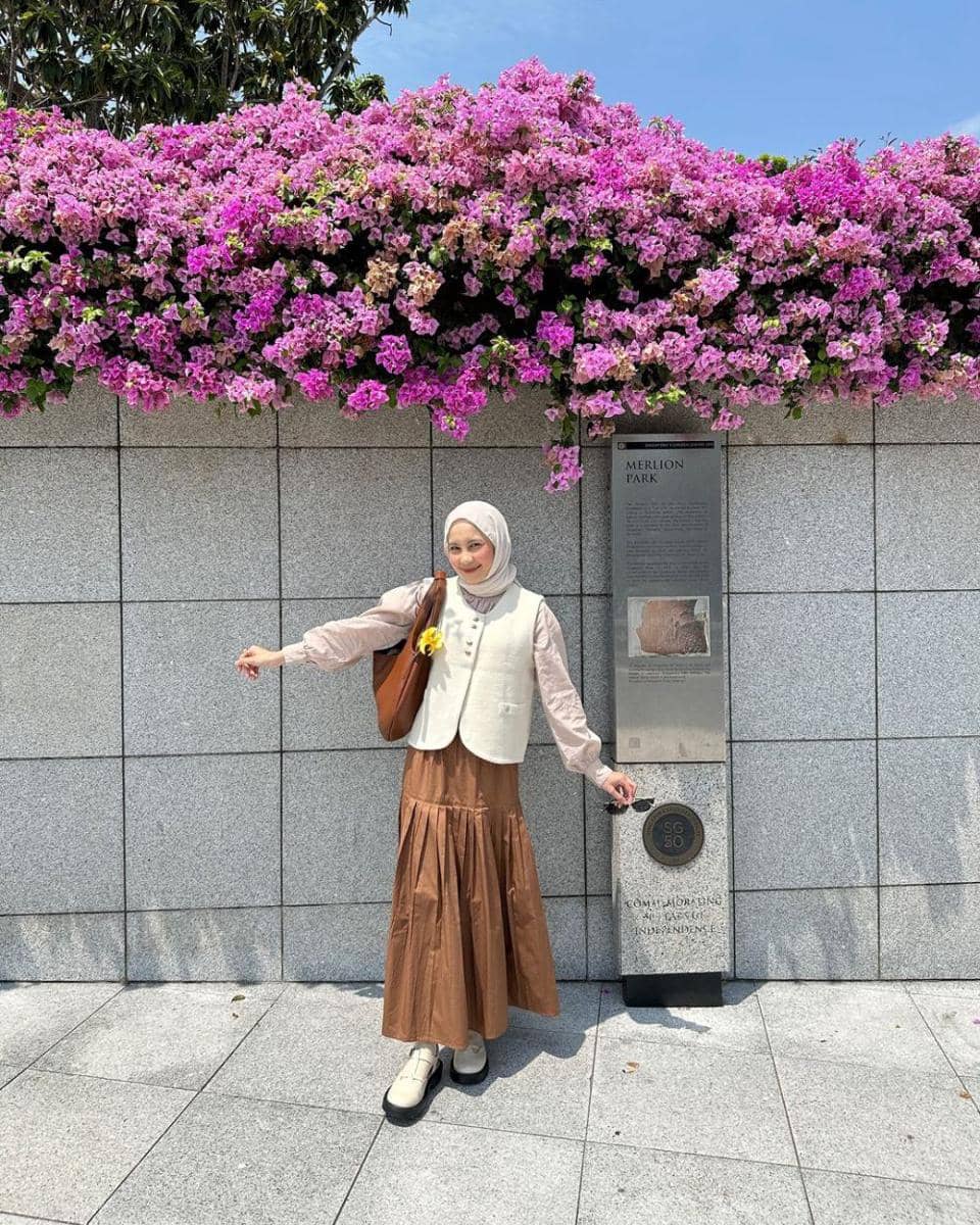 Aisni (instagram.com/aisni)