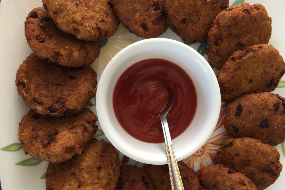 ilustrasi pisang goreng madu (pixabay.com/Pooja Gupta)