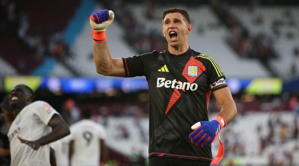 Emiliano Martinez (avfc.co.uk)