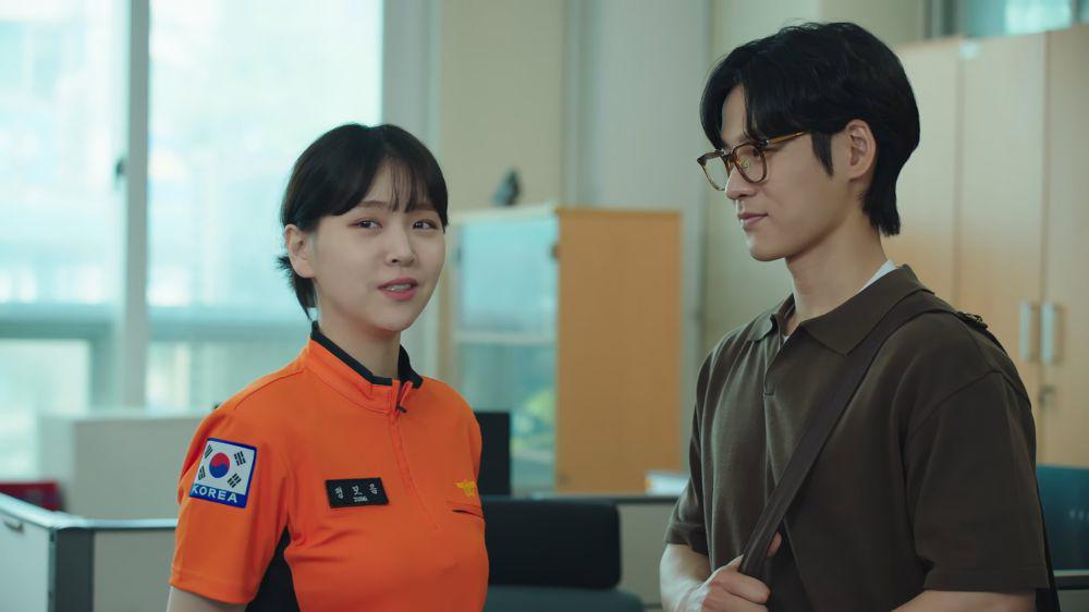 6 Kesamaan Kang Dan Ho dan Jeong Mo Eum di Love Next Door