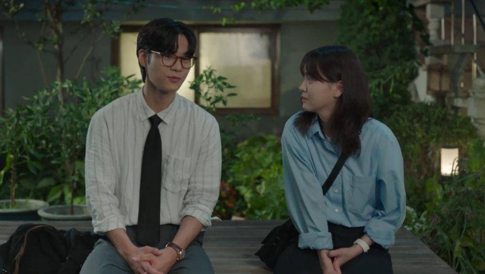 Yoon Ji On dan Kim Ji Eun di Love Next Door (dok. tvN/Love Next Door)