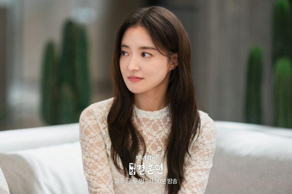 Lee Se Young di drama The Story of Park’s Marriage Contract (instagram.com/mbcdrama_now)