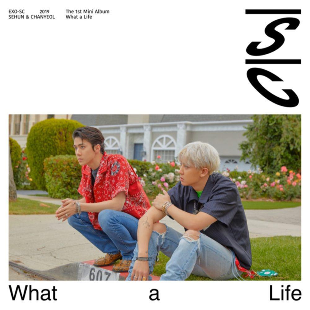 cover album What a Life (youtube.com/EXO-SC - Topik)