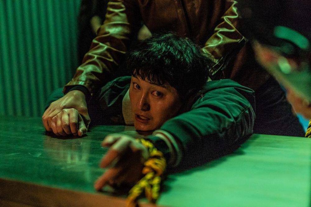 cuplikan Kim Dae Myung di film Dirty Money (instagram.com/acemaker.movie)