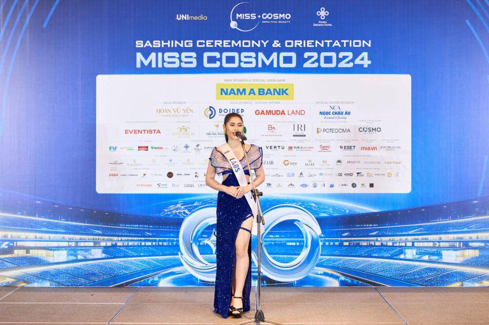 Potret Finalis dari Asia Saat Sashing Ceremony Miss Cosmo 2024 (Facebook.com/Miss Cosmo International)